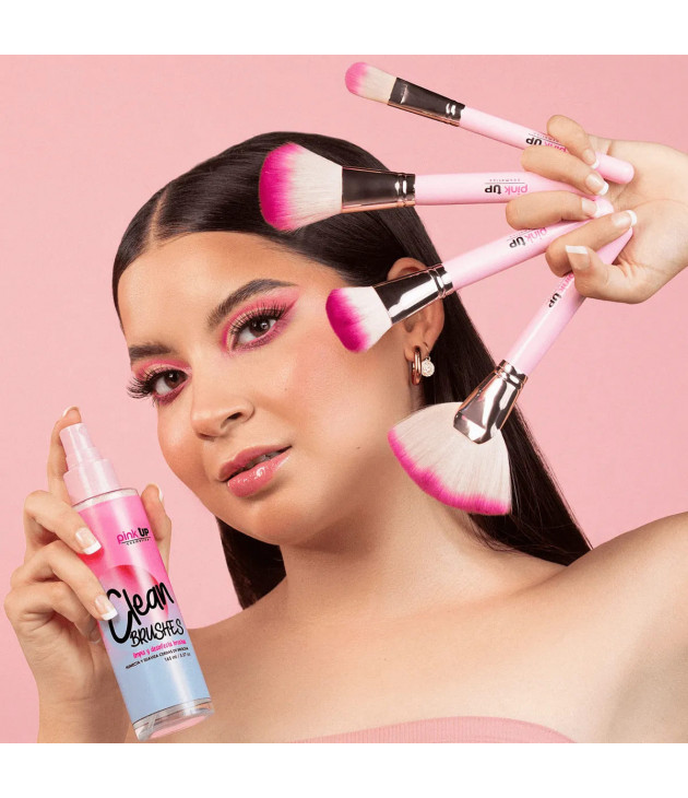 Clean Brushes Pink Up