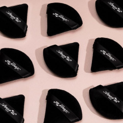 Borla negra triangular 2 pcs Amor Us