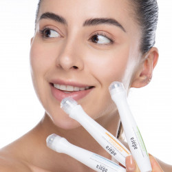 Suero para ojos con ácido hialurónico Adara Skin